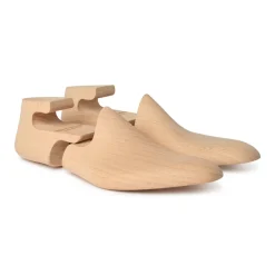 Viola Milano - Natural Wooden Shoe Trees - Handmade in Italy - Luxury Exclusive Collection - Avvenice