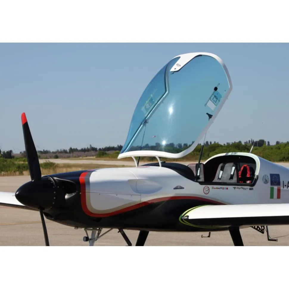 Volare in Salento - Exclusive Acrobatic Fly - Corvus - Exclusive Panoramic Flight - Salento - Puglia - Avvenice