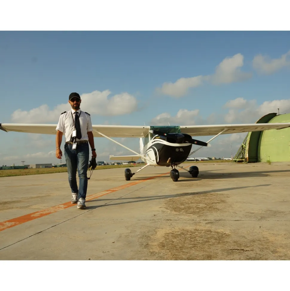 Volare in Salento - Exclusive Acrobatic Fly - Corvus - Exclusive Panoramic Flight - Salento - Puglia - Avvenice