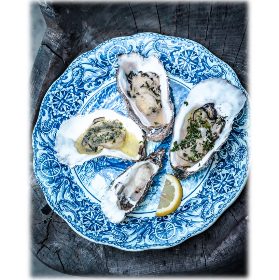 Wilde Wadoesters - Wild Oysters - 300 - Handpicked on the Wadden Sea - UNESCO World Heritage Site - Avvenice