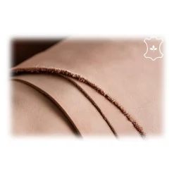 Woodcessories - AirCase - Premium AirPod Leather Necklace Eco Case - Black - QI Wireless Charging Technology - High Quality - Avvenice