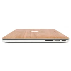 Woodcessories - Cherry / MacBook Skin Cover - MacBook 13 Pro Touchbar - Eco Skin - Apple Logo - Wooden MacBook Cover - Avvenice