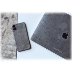 Woodcessories - Eco Bumper - Stone Cover - Volcano Black - iPhone 8 / 7 - Real Stone Cover - Eco Case - Bumper Collection - Avvenice
