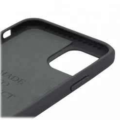 Woodcessories - Eco Bumper - Walnut Cover - Black - iPhone 11 Pro Max - Wooden Cover - Eco Case - Bumper Collection - Avvenice