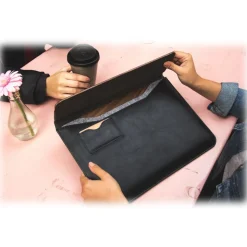 Woodcessories - MacBook Eco Pouch Cover - Walnut and Wool - MacBook 15 - Mac Case - Real Wood MacBook Bag - Avvenice