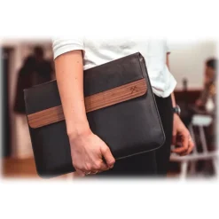 Woodcessories - MacBook Eco Pouch Cover - Walnut and Wool - MacBook 11 12 13 - Mac Case - Real Wood MacBook Bag - Avvenice