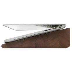 Woodcessories - Walnut / Ergonomic Wooden MacBook Lift - MacBook - Eco Stand - Wooden MacBook Support - Avvenice