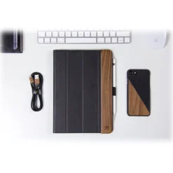 Woodcessories - Walnut and Leather Hard Cover - iPad Pro 10.5 - Flip Case - Eco Flip Leather and Wood - Avvenice