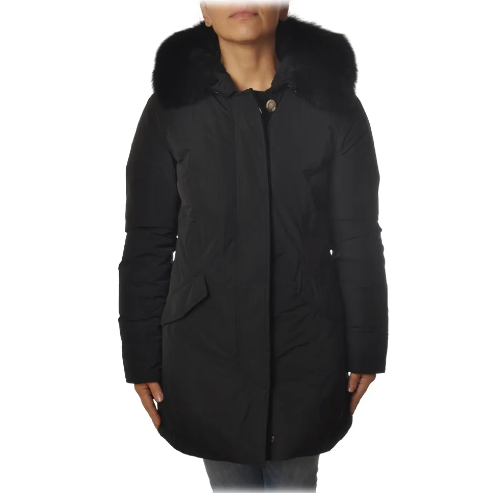 Woolrich - Fitted Down Jacket with Fox Fur Trimmed Hood - Black - Jacket - Luxury Exclusive Collection - Avvenice