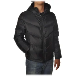 Woolrich - Hooded Chevron Jacket - Black - Jacket - Luxury Exclusive Collection - Avvenice