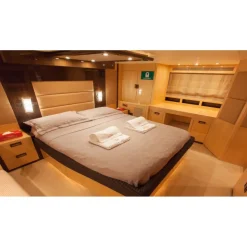 Xclusive Yachts - Majesty 56 - Private Exclusive Luxury Yacht - 56 ft - Xclusive Marina - Dubai - Emirates - Avvenice