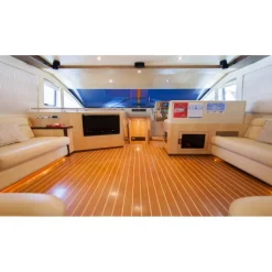Xclusive Yachts - Majesty 56 - Private Exclusive Luxury Yacht - 56 ft - Xclusive Marina - Dubai - Emirates - Avvenice